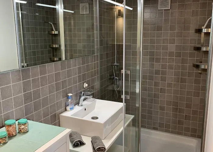 With Parking Space Njivice, Krk - 21770 Apartamento
